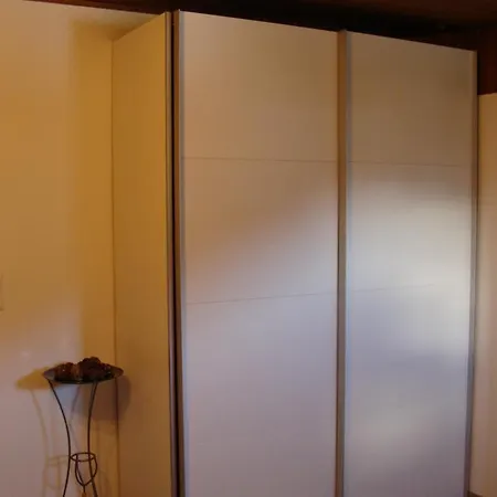 格斯瓦德内公寓酒店 * 滨湖采尔