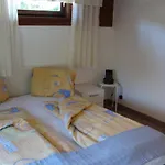 格斯瓦德内公寓酒店 滨湖采尔