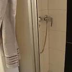格斯瓦德内公寓酒店 滨湖采尔