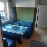 格斯瓦德内公寓酒店 * 滨湖采尔